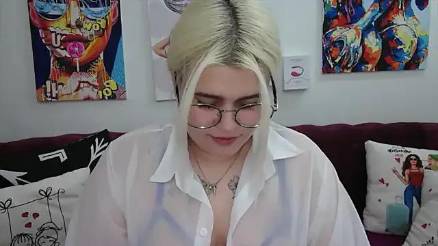 Amber_Monro — doggy style + 5 spanks