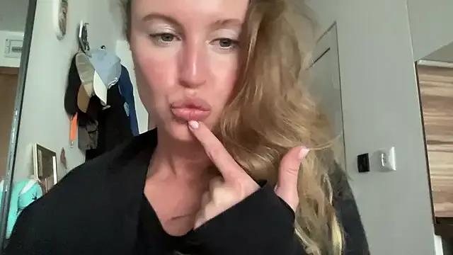 Ameli8 — dance twerk nude