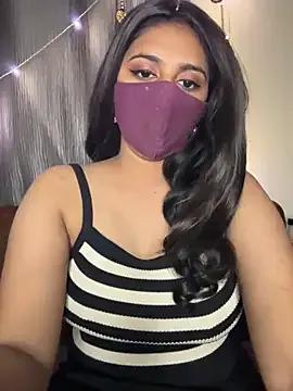 StripChat Amera_xx is Freechat Amera_xx — Oil massage on ass