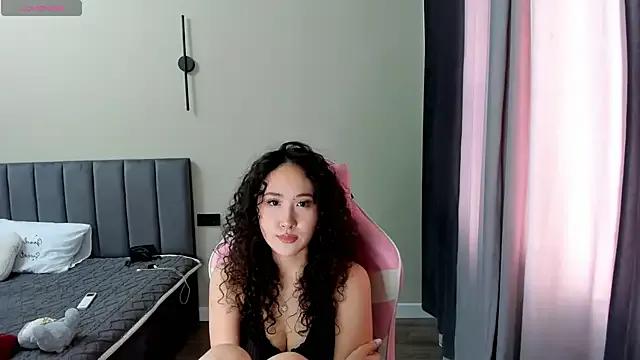 amilachu — Undress me