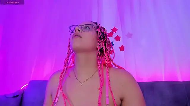 Freechat amunet_03 on StripChat