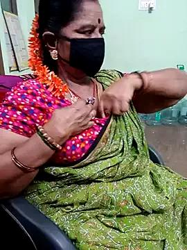 Freechat amuthasree on StripChat