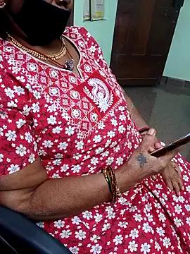 Freechat amuthasree on StripChat