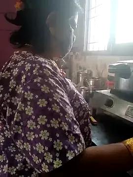 Freechat amuthasree on StripChat