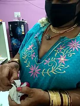 Freechat amuthasree on StripChat