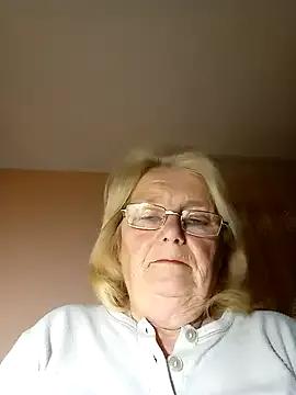 AmyLove353 — Freechat on StripChat