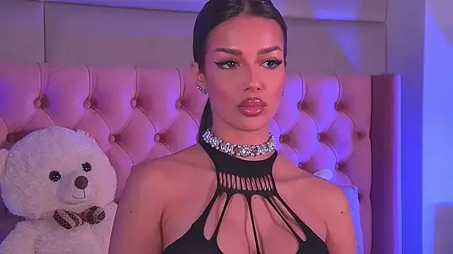 AmyraMoon — Tease me for the first time