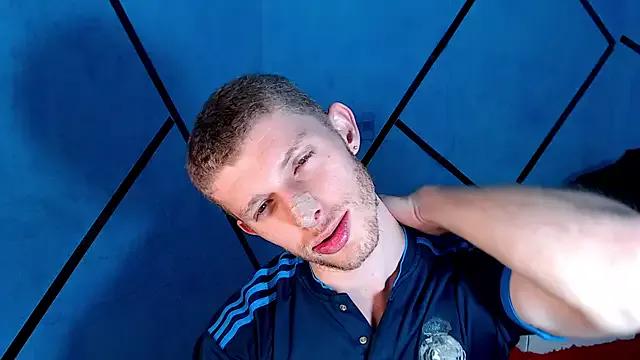 Freechat andrewxbi on StripChat