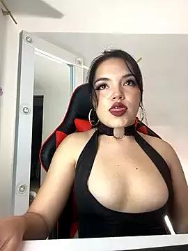 Freechat angela_cortes_ on StripChat