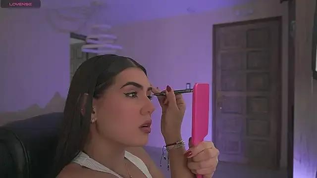 Freechat AngelicaVega on StripChat