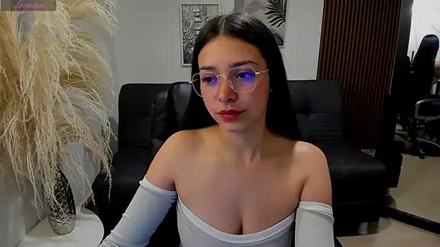 Freechat angeline_davies on StripChat