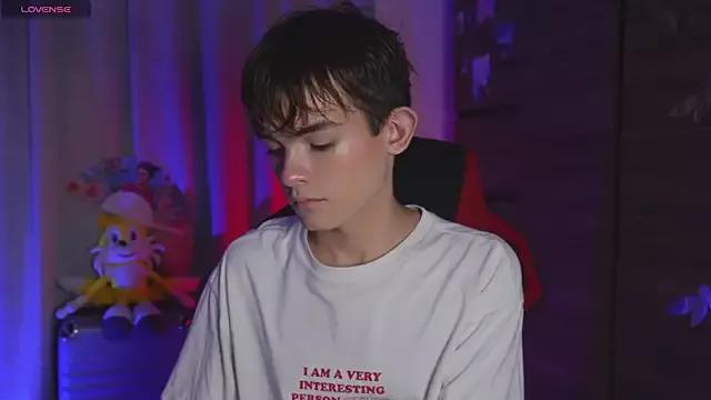 Freechat Angelo_018 on StripChat