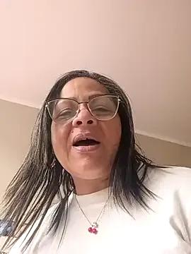 Angie_milf50 — Buenas noches mis amores