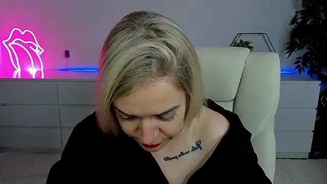Anna_Snows on StripChat 