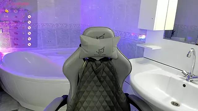 AnnaGrees — Naked tits 1 minute 