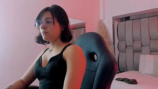 AnnaraLein — Freechat on StripChat