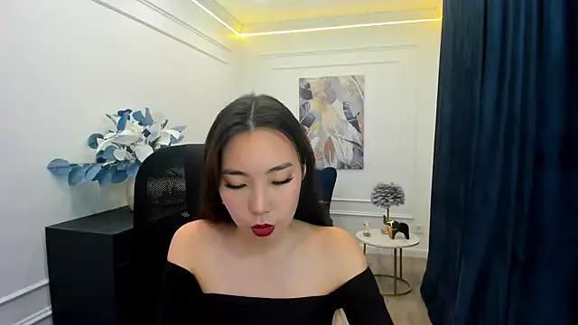 Private AnnaReyla on StripChat