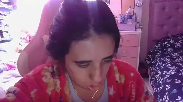 Freechat annarose19 on StripChat