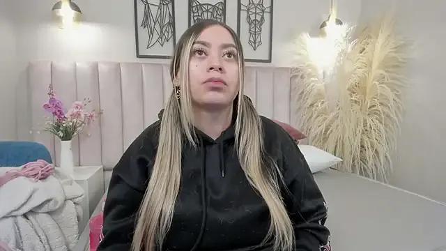 Annie_karlsson__ — fuck my tits with oil