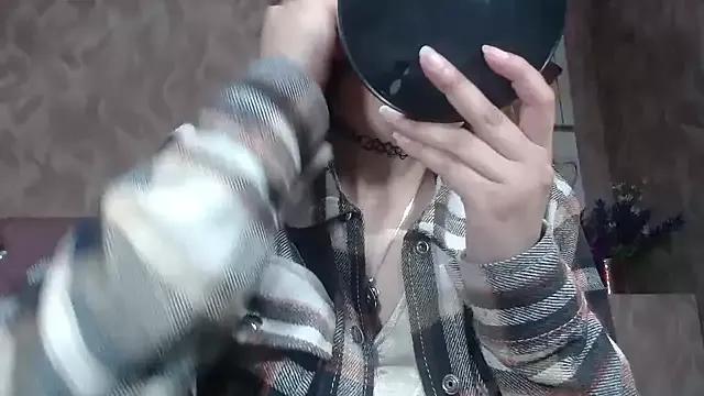 AnnieSoul on StripChat 