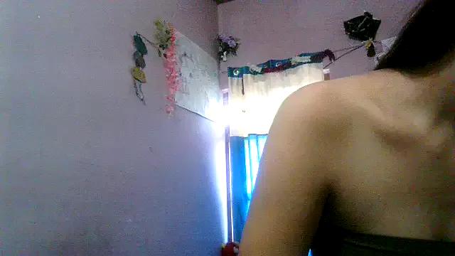 ANNU_484 — SHOW  PUSSY