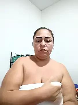 Antonella_779 — Freechat on StripChat