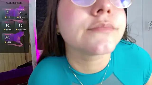 Freechat April1_sc on StripChat
