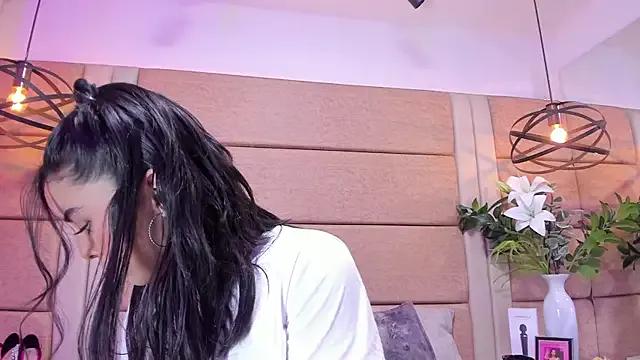 StripChat AriaBelles is Freechat AriaBelles — fuck my virgin ass x 5 minutes