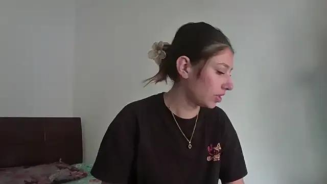AriaBliss- — spanks my ass in doggy