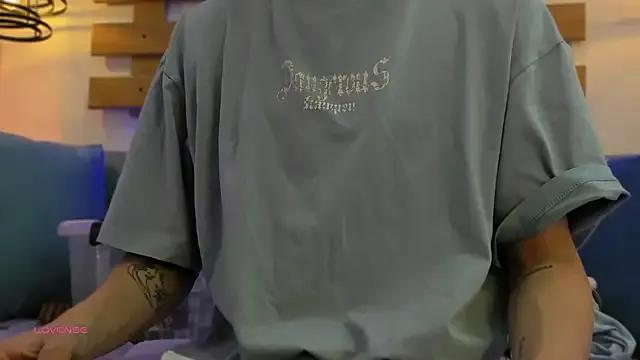 ArianaSantana — Ass Tease Show 