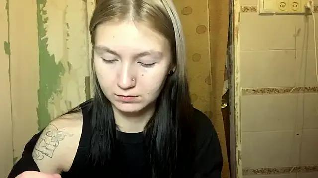 ArianeBhayani — Take off top