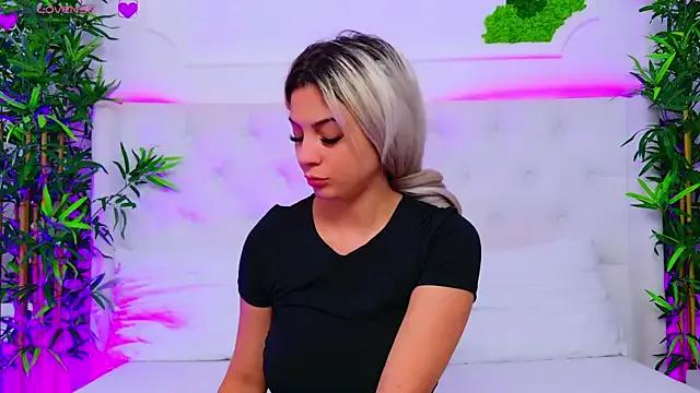 Freechat AriannaSins on StripChat