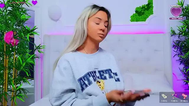 Freechat AriannaSins on StripChat