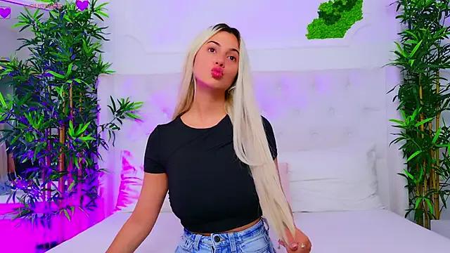 Freechat AriannaSins on StripChat