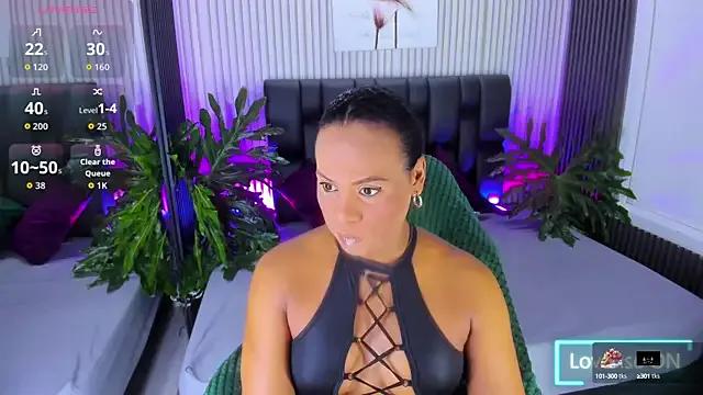 Freechat AriebonyBrooke on StripChat
