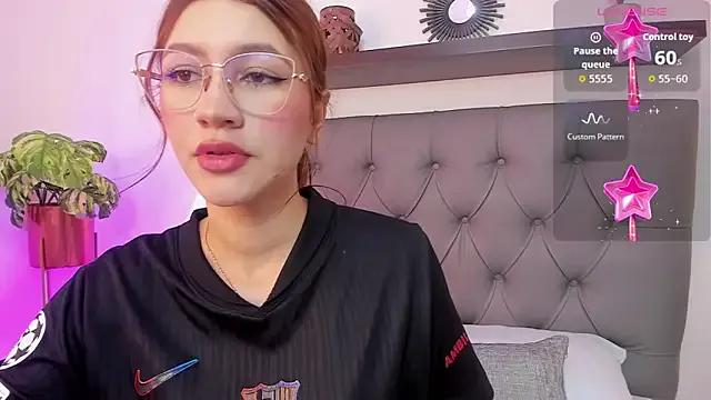 ariel_blossomm — spank my ass