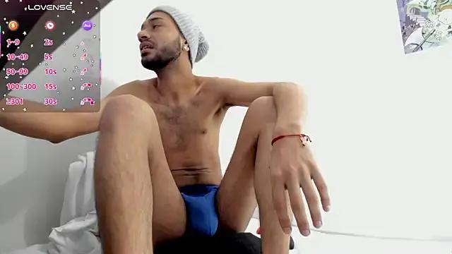 Aron_Baylor — Naked