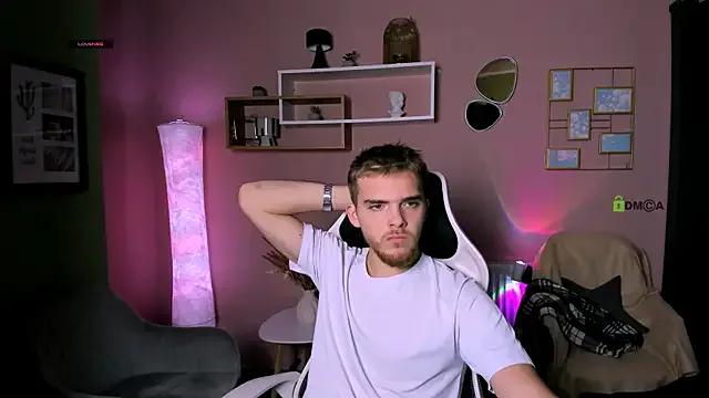 aron_black_ — show ass