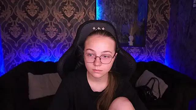 Freechat ArrinaWairr on StripChat
