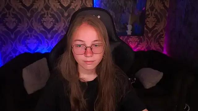 Freechat ArrinaWairr on StripChat