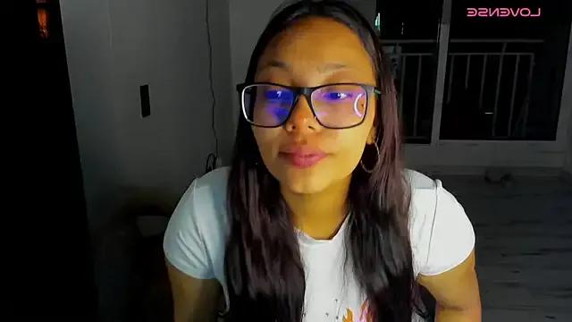 aryana777 — masturbacion tits
