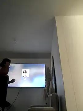 ashley_Tompson1 — Help me start making my house