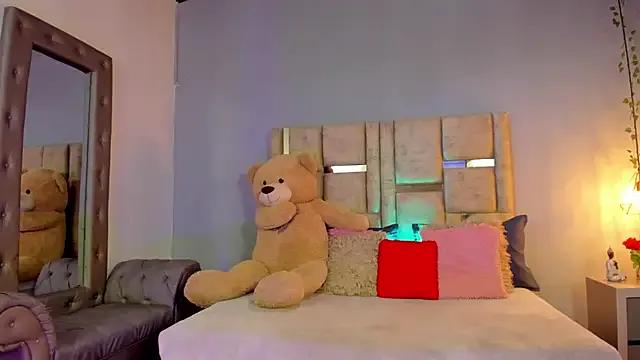 Freechat AshleyHill2 on StripChat