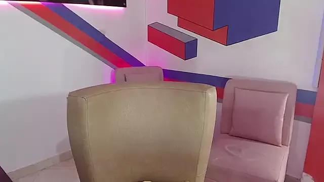 Freechat ashleylove_prg on StripChat