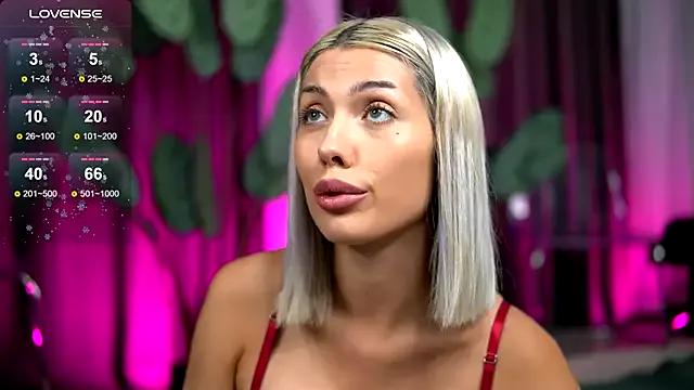 Freechat AudreyZanne on StripChat