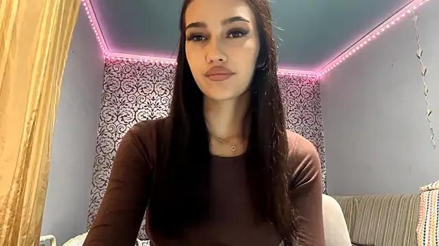 AuraJefcoat — my first air kiss Today