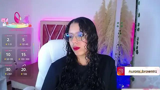 Freechat Aurora_Brownn on StripChat