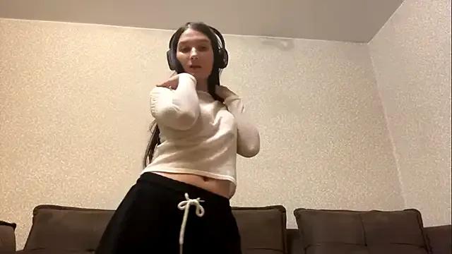 StripChat auroracus is Freechat auroracus — free shoulders take off straps