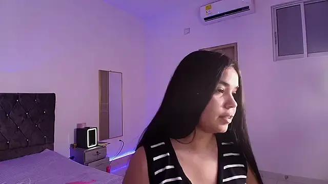 Freechat AuroraFiore on StripChat