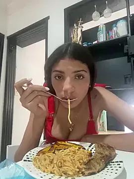 Azza__Slimene — Freechat on StripChat